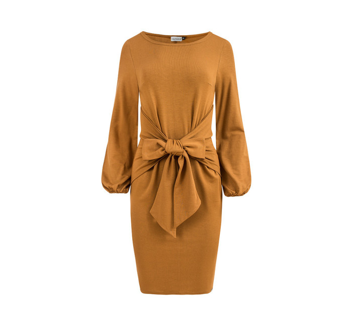Pohodlné dámské šaty v karamelové barvě se zavazováním v pase model 7866655 - numoco