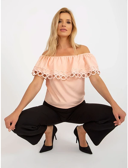Bluzka LK BZ model 18604993 brzoskwiniowy - FPrice Bluzka LK BZ model 18604993 brzoskwiniowy - FPrice