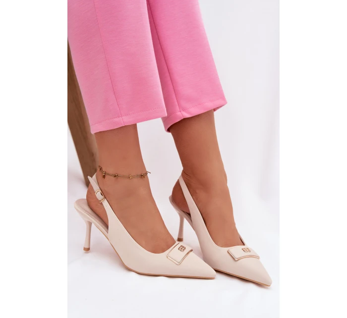 Dámské Sandály na Podpatku S Dekorativním Detalem Světle Béžové model 21937390 - Boto Dámské Sandály na Podpatku S Dekorativním Detalem Světle Béžové model 21937390 - Boto