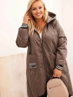 Dámská bunda Plus Size prošívaná s kapucí a model 21297100 manžetami fango - K-Fashion