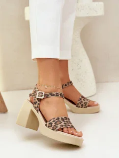 Sandály na podpatku  model 210703 Step in style