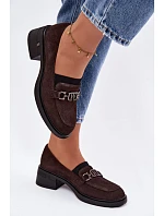 Dámské mokasiny z přírodního semiše na nízkém podpatku model 22100103 Čokoládové - VINCEZA