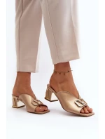 Elegantní dámské sandály na podpatku model 21647439 zlaté - Laura Messi