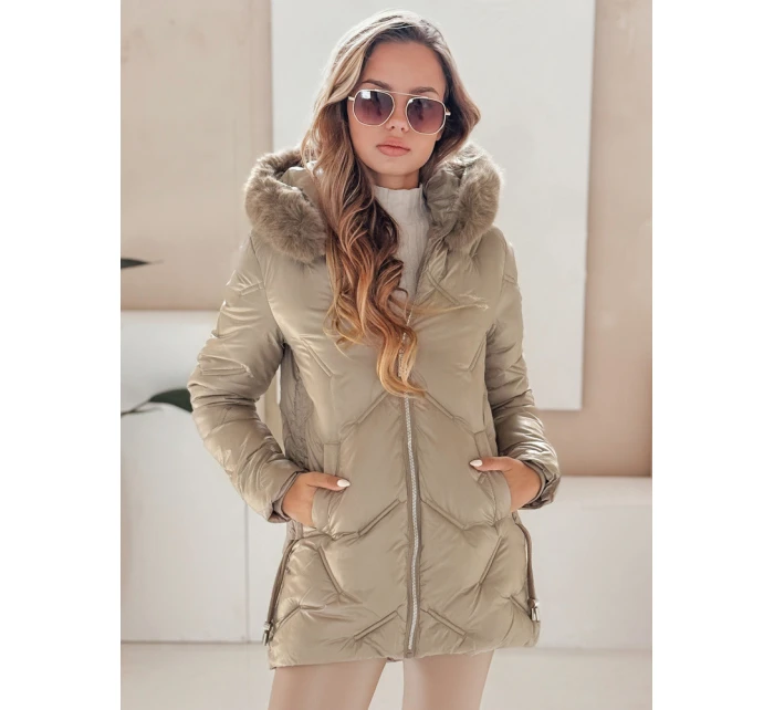 Dámská zimní bunda LOVEINSIDE prošívaná s kožešinou camel FashionStreet TY5051 Dámská zimní bunda LOVEINSIDE prošívaná s kožešinou camel FashionStreet TY5051