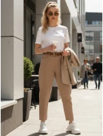 Dámské džíny s páskem mom fit béžové Dstreet model 21996306 - FashionStreet Dámské džíny s páskem mom fit béžové Dstreet model 21996306 - FashionStreet