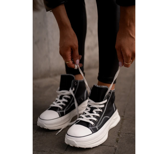 Zateplené Dámské Tenisky Na Platformě Eko Kůže Big Star OO274068 Růžové Zateplené Dámské Tenisky Na Platformě Eko Kůže Big Star OO274068 Růžové