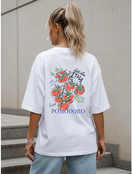Tshirt damski oversize z nadrukiem biały model 22264328 - FashionStreet