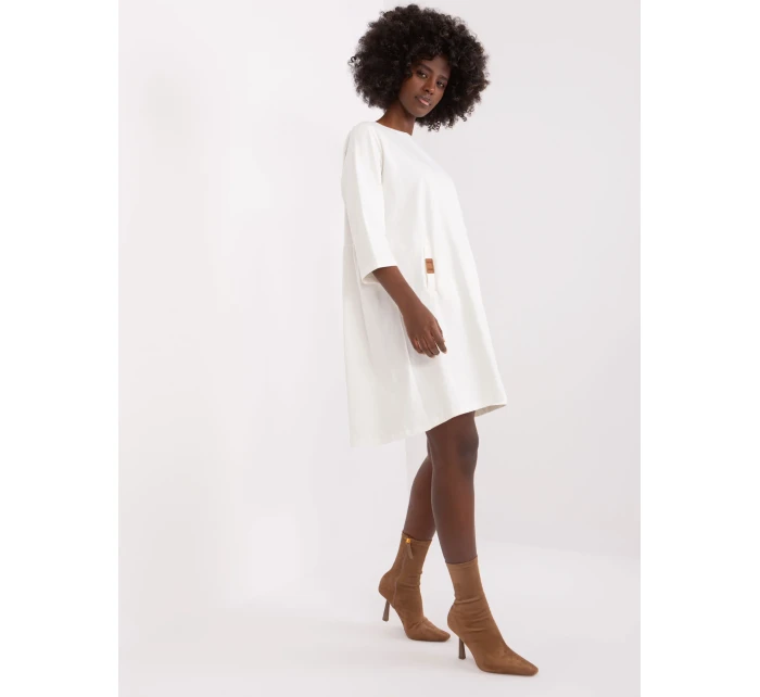 Sukienka RV SK model 19341478 ecru - FPrice Sukienka RV SK model 19341478 ecru - FPrice