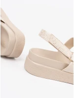 Stylové dámské hnědé sandály platforma Stylové dámské hnědé sandály platforma