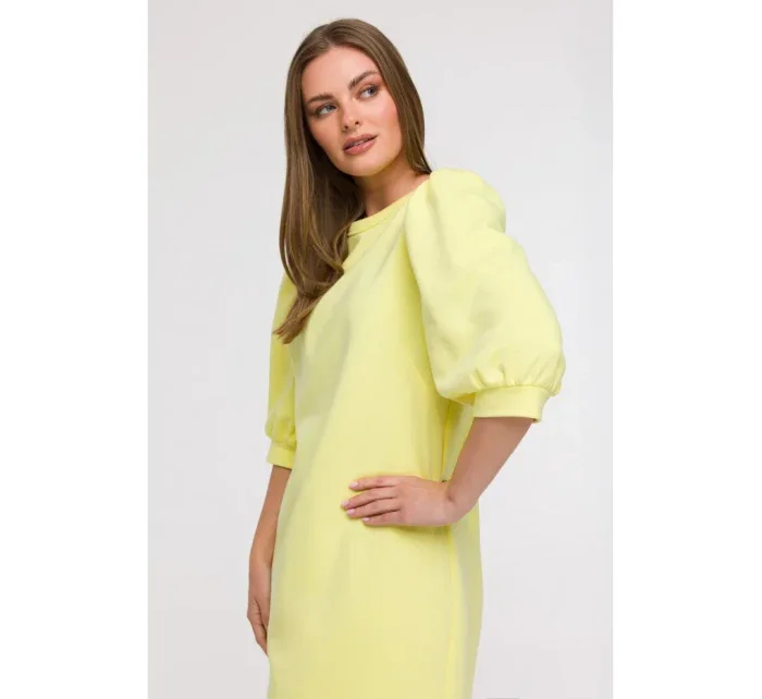 Šaty áčkového střihu s rukávy model 21047127 - BeWear