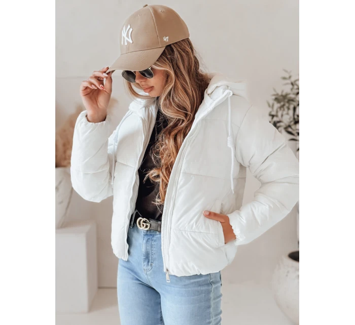 Dámská krátká péřová bunda GLAMVO s kapucí bílá FashionStreet TY4952