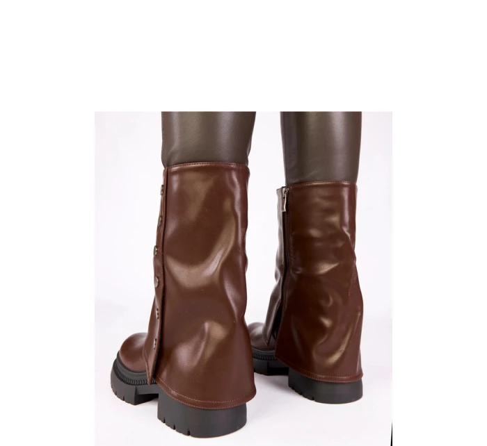 Boty na široké podrážce model 222354 Solea Boty na široké podrážce model 222354 Solea