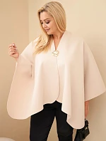 Dámské pončo Plus Size s broží béžová