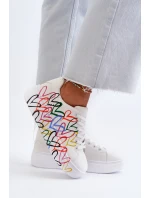 Dámské tenisky se srdíčky Bílé model 21648624 - Boto