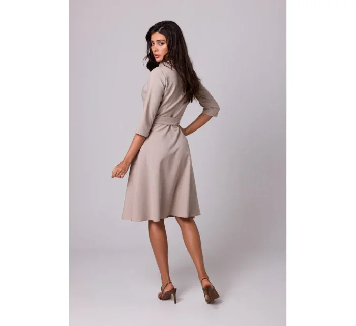 model 18407105 Zavinovací šaty se šálovým límcem béžové - BeWear