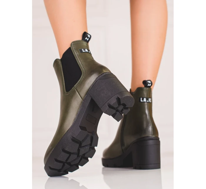 Pěkné  kotníčkové boty dámské zelené na širokém podpatku