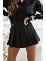 Kraťasy s sukňovou dolní částí model 221446 LaBalancia