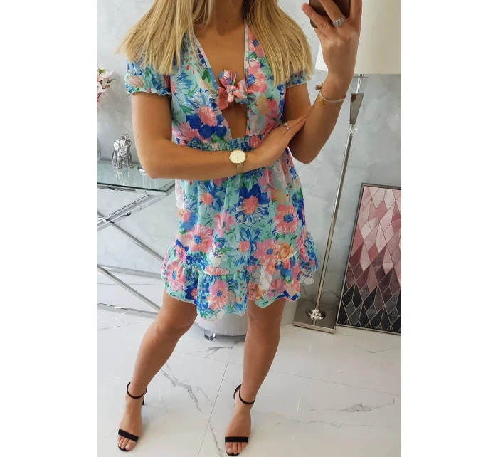 Květinové šaty s véčkovým výstřihem mint