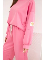 Dámský máslový komplet s volnou mikinou a kalhotami s nápisem LOVE růžová Dámský máslový komplet s volnou mikinou a kalhotami s nápisem LOVE růžová