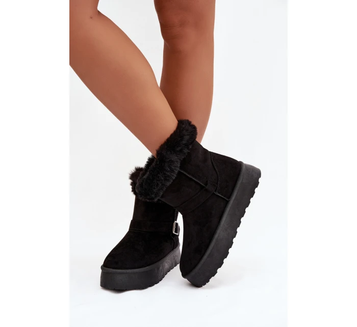 Dámské sněhule na platformě s přezkou a kožešinou Czarne model 21821891 - Boto