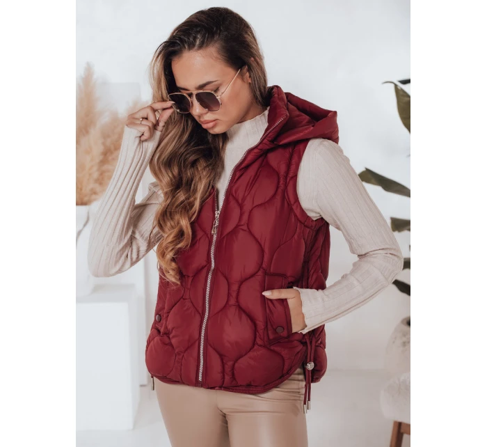 Dámská prošívaná vesta s kapucí MISSVEST vínová FashionStreet TY5017 Dámská prošívaná vesta s kapucí MISSVEST vínová FashionStreet TY5017