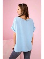 Mušelínová halenka s náhrdelníkem modrý