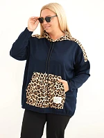 Dámská mikina Plus Size z viskózy s kapucí a leopardími vsadkami granátová