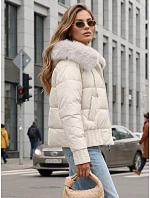 Kurtka damska zimowa pikowana z futerkiem biała model 22404788 - FashionStreet