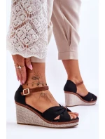 Dámské sandály na klínu Černá Daphne Dámské sandály na klínu Černá Daphne