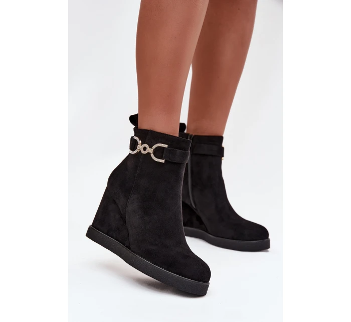 Dámské kotníkové boty na platformě s ozdobným detailem Černé Marivana