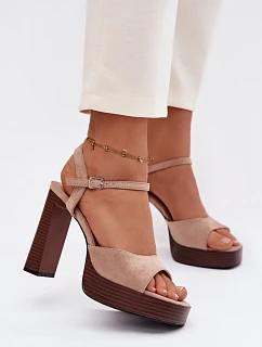 Sandály na podpatku  model 226117 Step in style