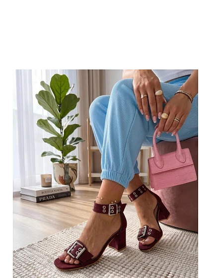 Sandály na podpatku  model 227267 Solea