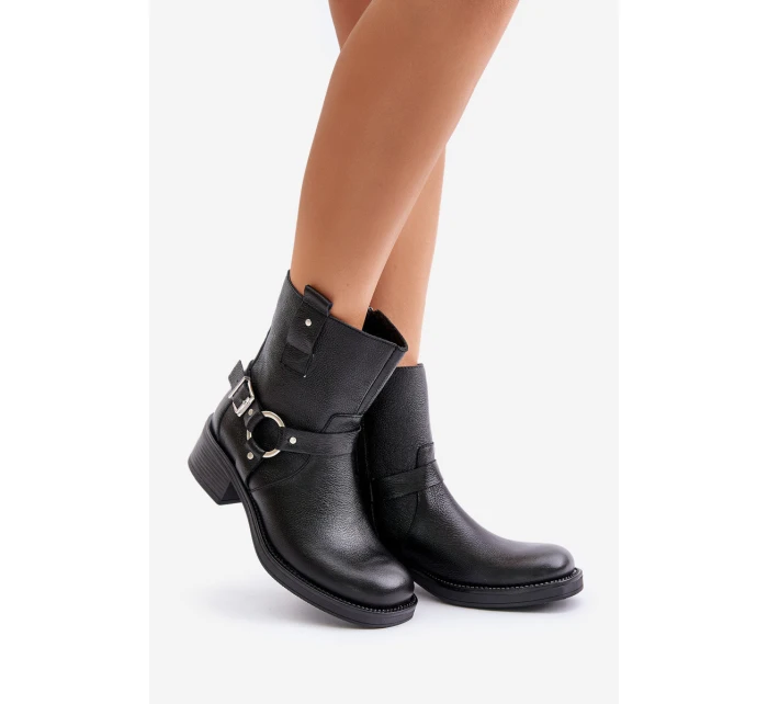 model 21673721 Kožené Boty Na Nízkém Podpatku Zateplené Černé - Zazoo model 21673721 Kožené Boty Na Nízkém Podpatku Zateplené Černé - Zazoo