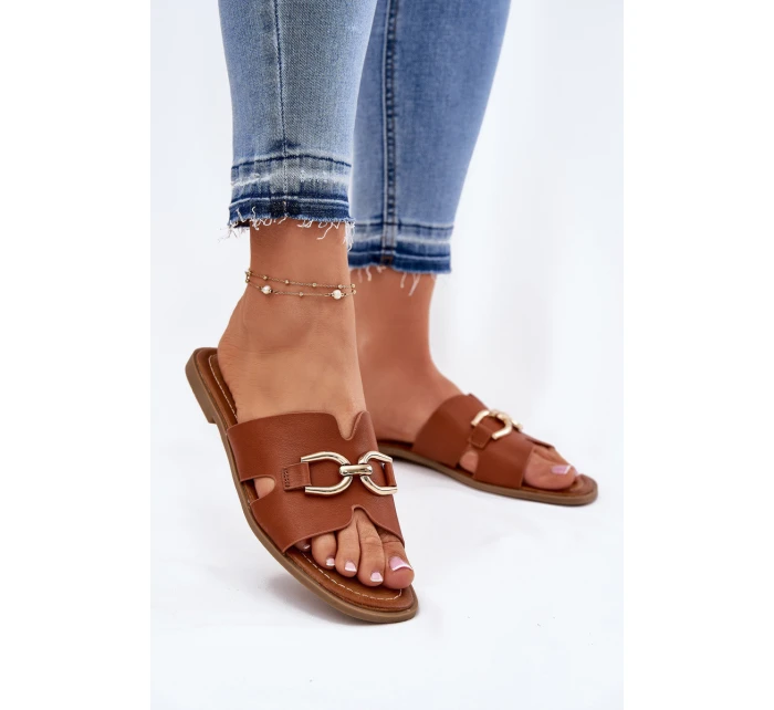 Dámské Plné Sandály S Dekorativním Detalem Hnědé model 21697826 - EVENTO Dámské Plné Sandály S Dekorativním Detalem Hnědé model 21697826 - EVENTO