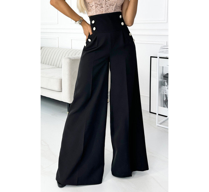 Elegantní černé dámské široké kalhoty s vysokým pasem a zlatými knoflíky model 18848573 - numoco