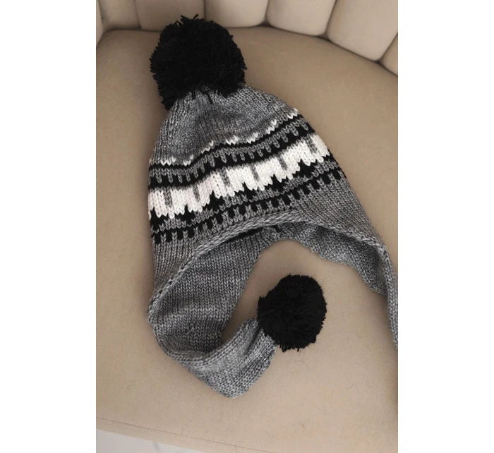 Dámská zimní čepice vlněná s ušima a bambulkami K436 tmavě šedá