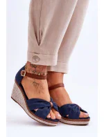 Dámské sandály na klínu námořnická modrá Daphne Dámské sandály na klínu námořnická modrá Daphne