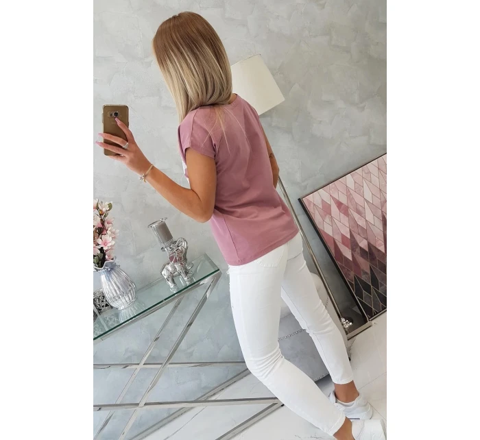 Tmavě růžová halenka s potiskem rtů Tmavě růžová halenka s potiskem rtů