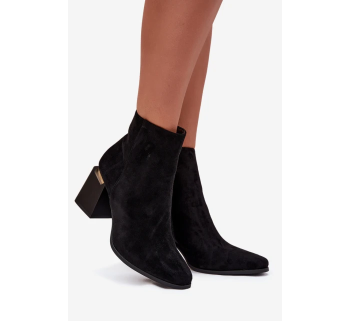 Zateplené dámské kotníkové boty na z černé model 21708739 - Boto Zateplené dámské kotníkové boty na z černé model 21708739 - Boto