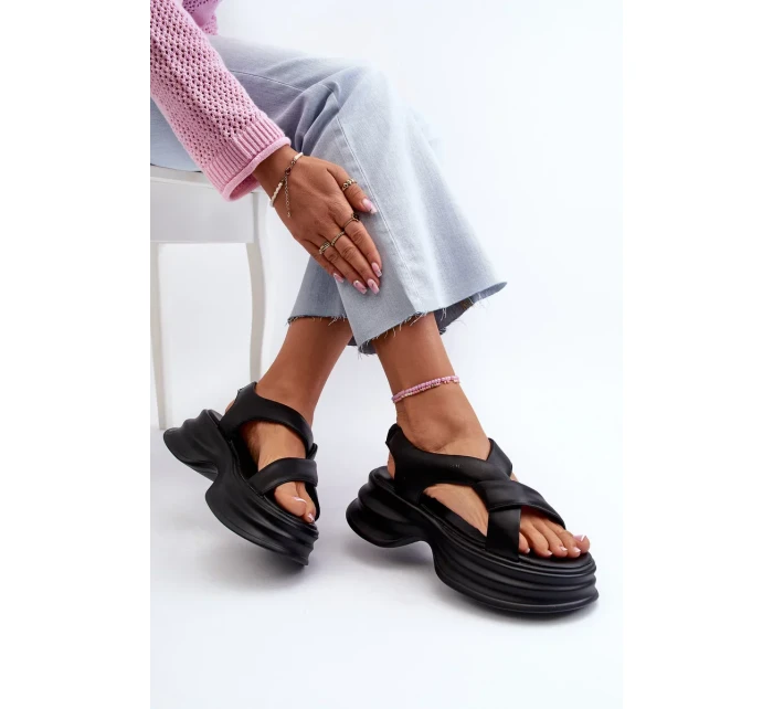 Dámské kožené sandály na robustní podrážce černé GOE Dámské kožené sandály na robustní podrážce černé GOE