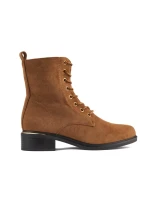 Exkluzívní hnědé kotníčkové boty dámské na širokém podpatku Exkluzívní hnědé kotníčkové boty dámské na širokém podpatku