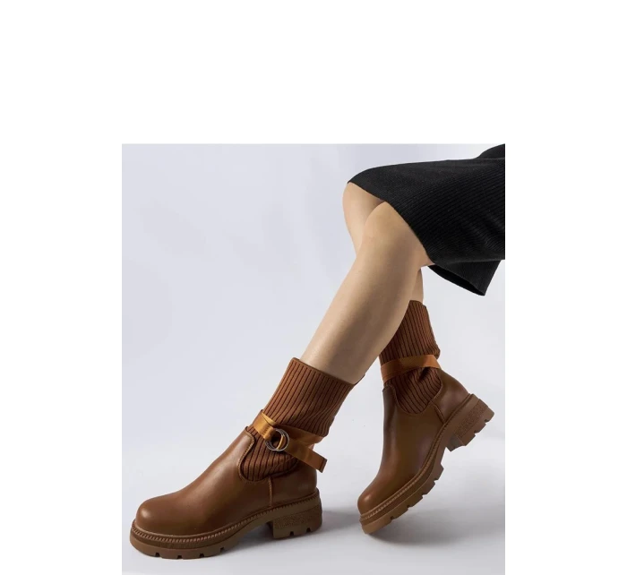 Boty na podpatku  model 206486 Solea