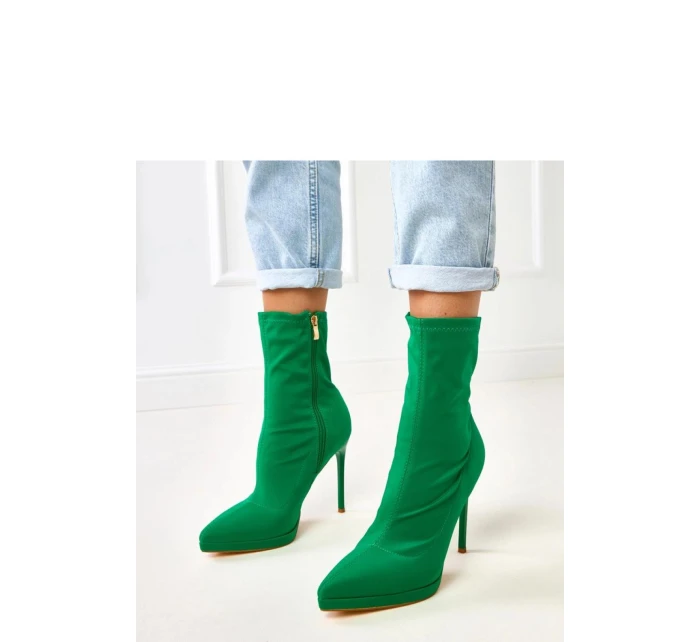 Boty na podpatku  model 218157 Solea