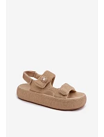 Ozdobené dámské sandály na platformě GOE TT2N4101 béžové