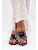 Lesklé Dámské Sandály S Ozdobou model 21691560 Šedé - S.Barski Lesklé Dámské Sandály S Ozdobou model 21691560 Šedé - S.Barski