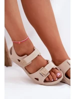 Dámské Pěnové Sandály Na Platformě Big Star model 21695317 Béžové - Big Star Shoes Dámské Pěnové Sandály Na Platformě Big Star model 21695317 Béžové - Big Star Shoes