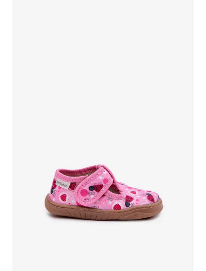 Dětské domácí pantofle Barefoot s srdíčky na suchý zip Růžové model 22101057 - Milami Dětské domácí pantofle Barefoot s srdíčky na suchý zip Růžové model 22101057 - Milami