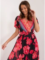 Sukienka DHJ SK  czarno czerwony model 20095159 - FPrice
