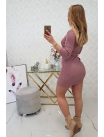 Šaty s knoflíkovým výstřihem tmavě růžové Šaty s knoflíkovým výstřihem tmavě růžové