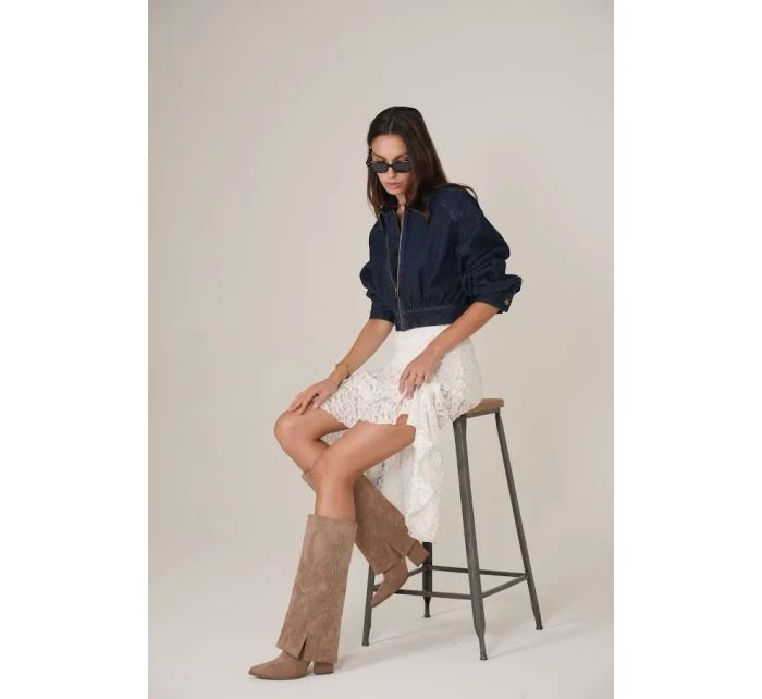 Zdobené Kozačky S Ohnutým Svrškem Na Podpatku Tmavě Béžové Ivilta